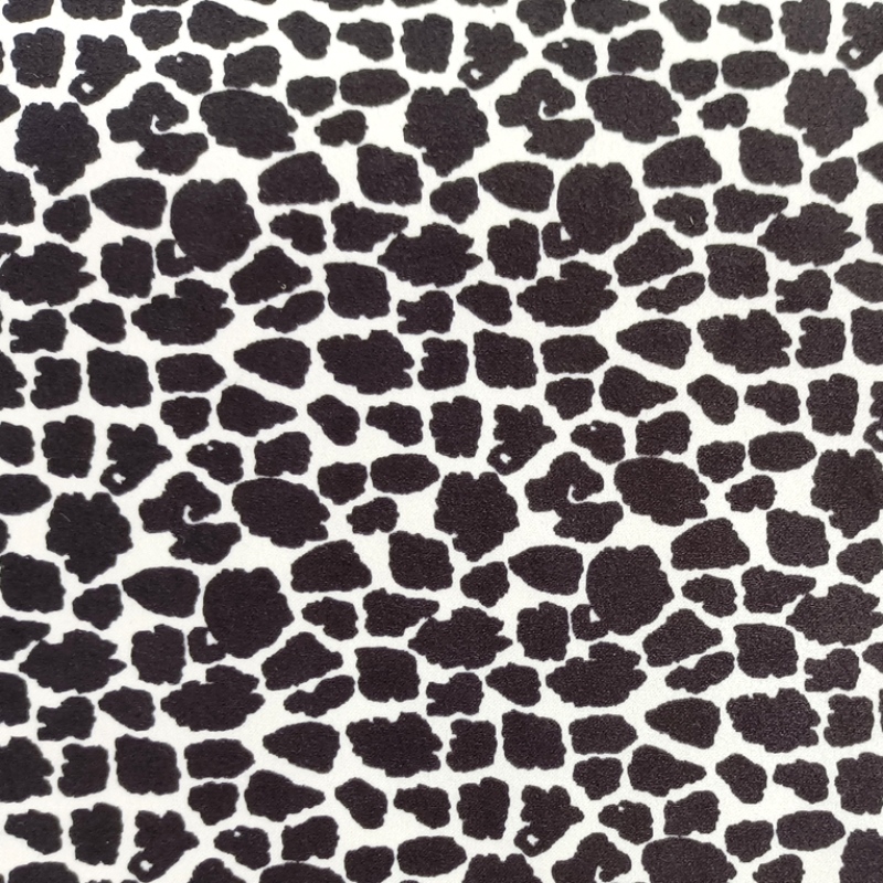 recyklovat polyester leopard tisk